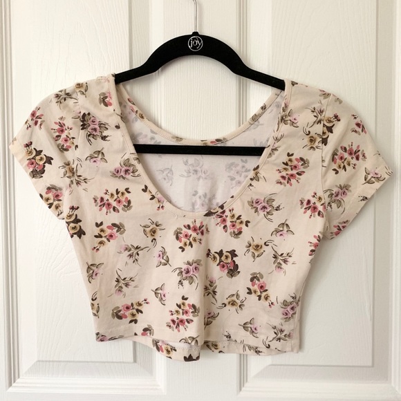 brandy floral crop top - Picture 2 of 3